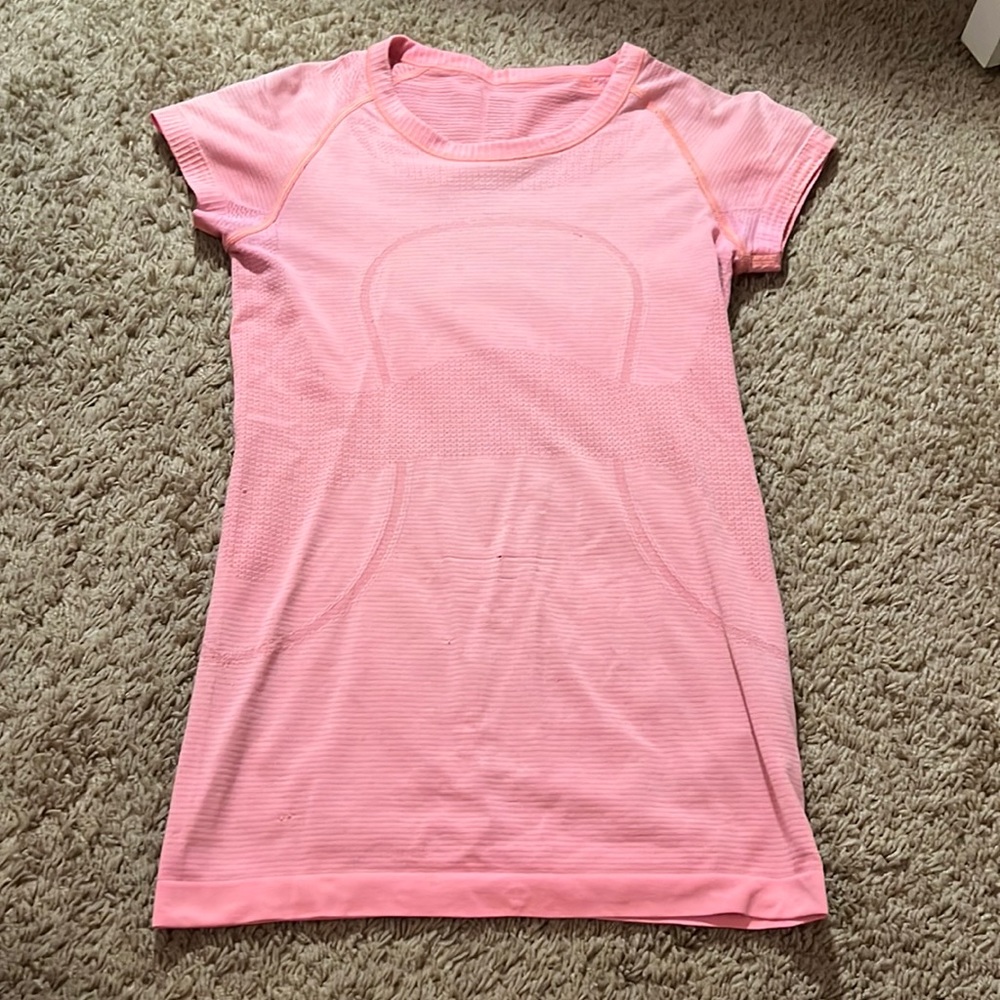pink lululemon swiftly tech shorty sleeve shirt